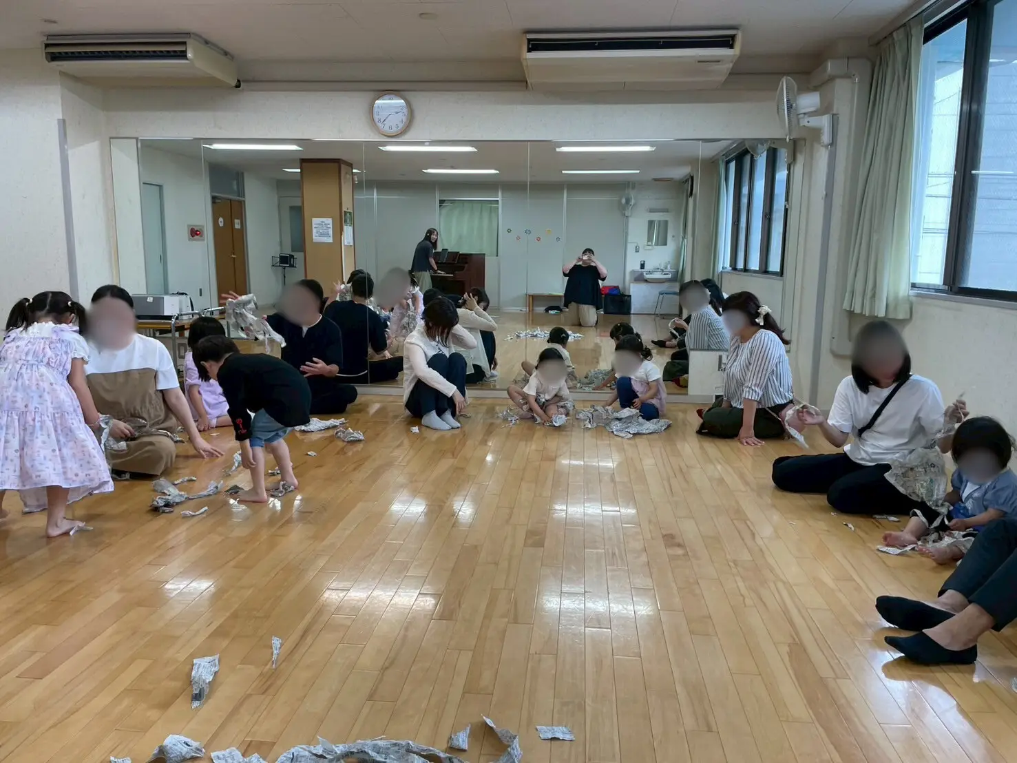 リトミック教室 Waltz の毎月のイベント風景(活動の様子)